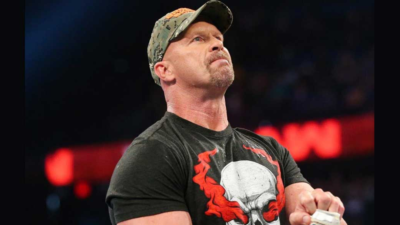 WWE Legend Cussed And Chewed His Tobacco While Timid Stone Cold Steve  Austin Had No Choice But to Watch - EssentiallySports