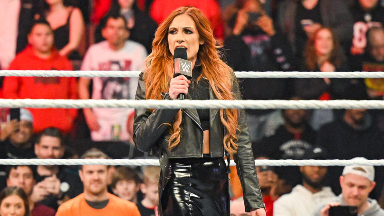 Becky Lynch Coming For The NXT Title? - WWE News & Rumors