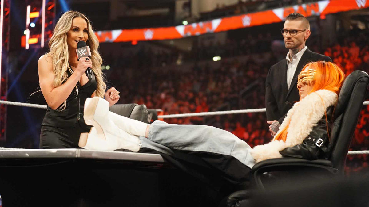 Trish Stratus reposts picture of her and Becky Lynch trending on