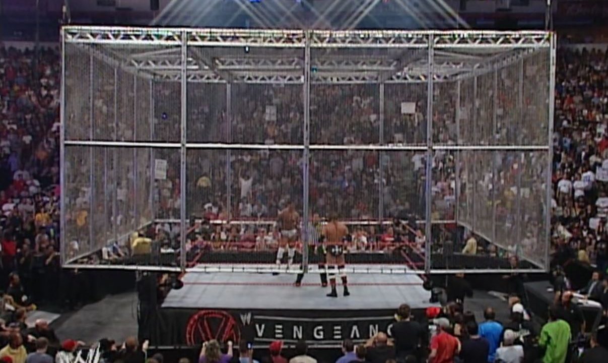 (Almost) 5-Star Match Reviews: Batista vs. Triple H – WWE Vengeance 2005